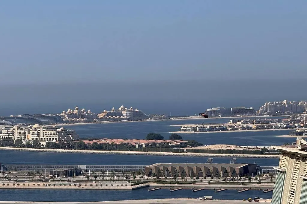 Apartment Prime Jbr Luxury Living With Beach & Palm Views Dubai