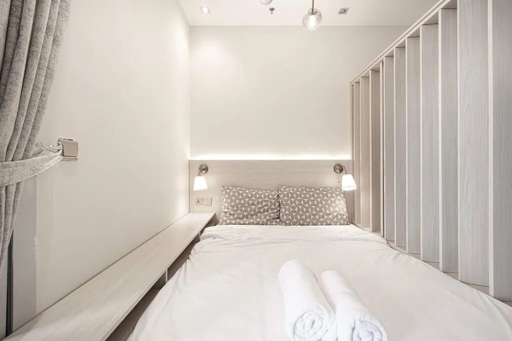 Apartment Prime Jbr Luxury Living With Beach & Palm Views Dubai